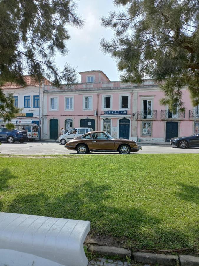 Menina Da Ria Guest House Авиеро Екстериор снимка