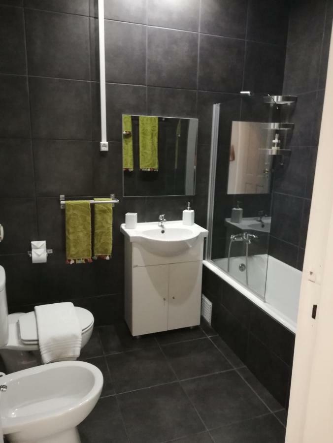 Menina Da Ria Guest House Авиеро Екстериор снимка