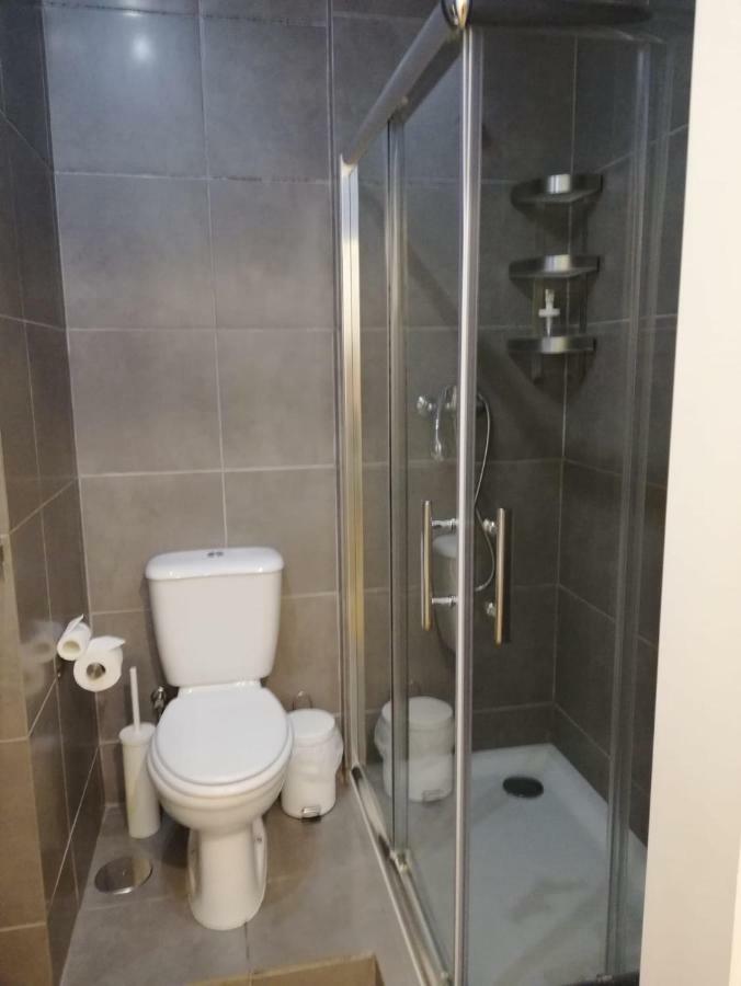 Menina Da Ria Guest House Авиеро Екстериор снимка