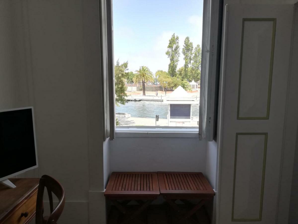 Menina Da Ria Guest House Авиеро Екстериор снимка