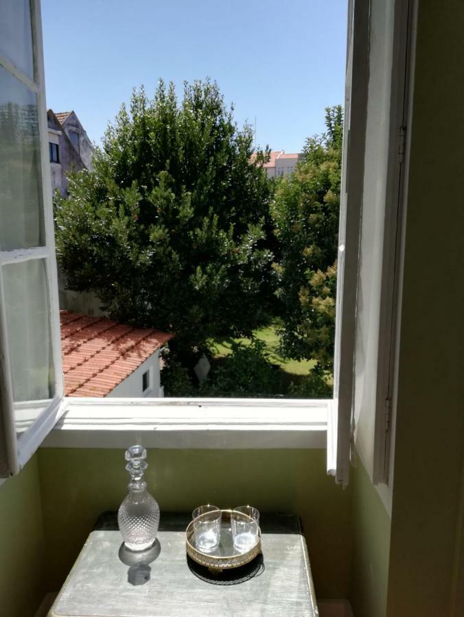 Menina Da Ria Guest House Авиеро Екстериор снимка