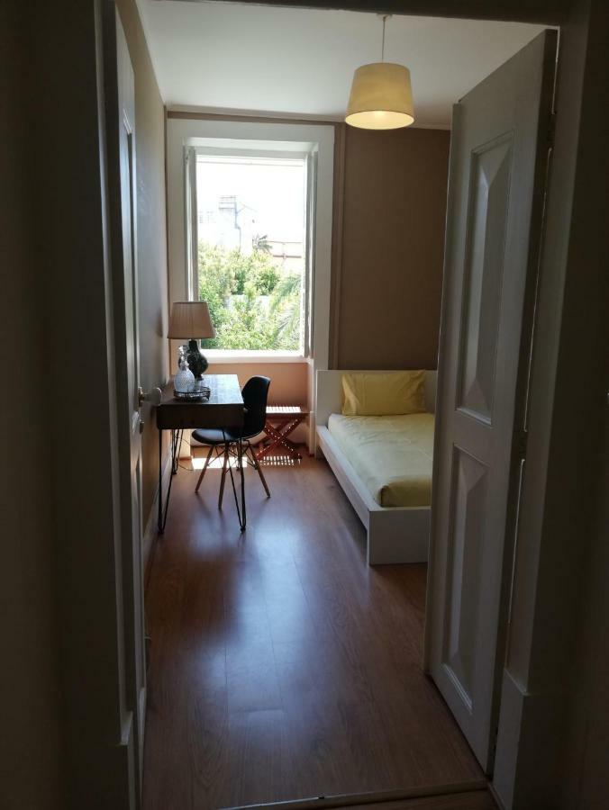 Menina Da Ria Guest House Авиеро Екстериор снимка