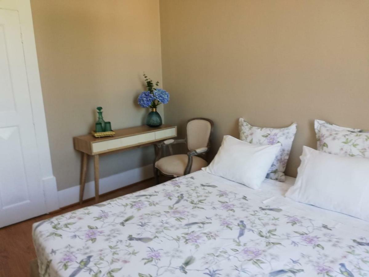 Menina Da Ria Guest House Авиеро Екстериор снимка