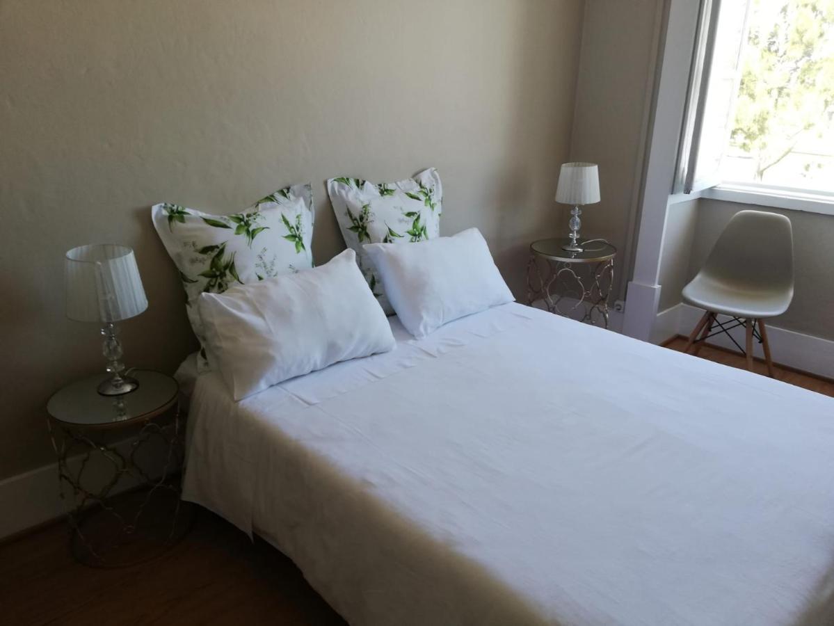 Menina Da Ria Guest House Авиеро Екстериор снимка